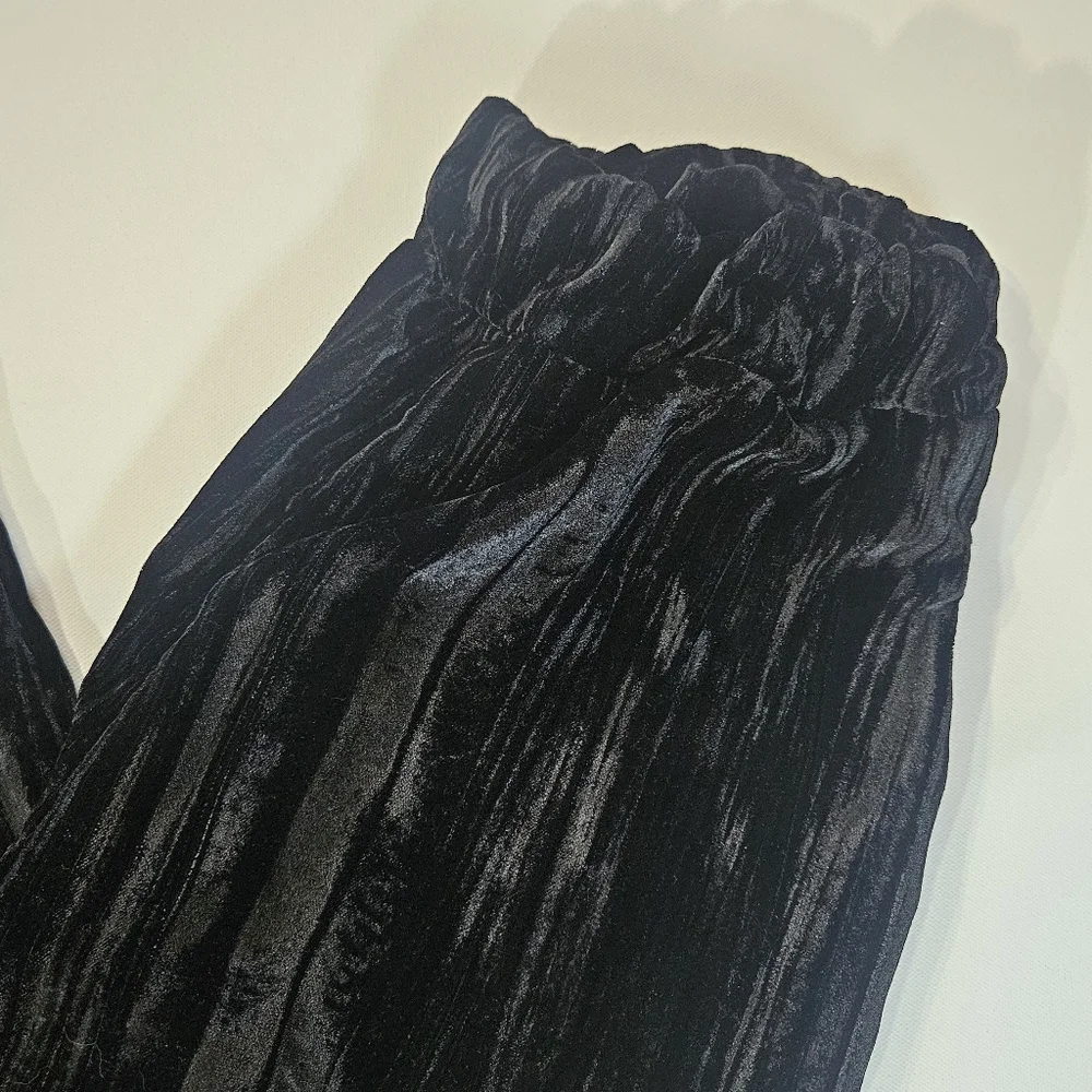 Made In‎ Italy Velvet Pants Womens Medium Black Stretchy Whimsy Goth Wide Leg - Picture 2 of 9